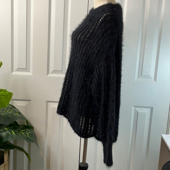 Universal Thread Women's Crewneck Openwork Pullover Sweater Black XXL - Picture 4 of 12